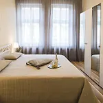 Apartamento Za Poricskou Branou *