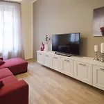 Za Poricskou Branou Praga